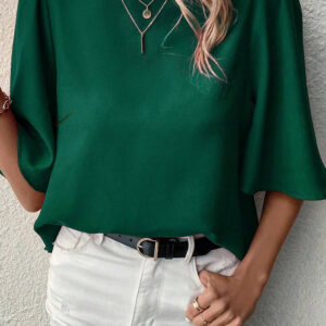 Blusa Verde Oscuro Con Recorte Manga Ancha