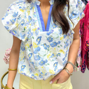 Blusa Azul Celeste Floral Escote V