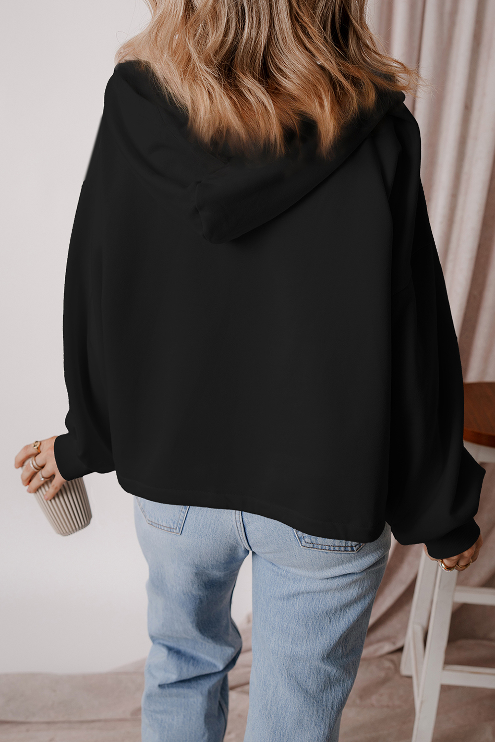 Hoodie Negro Frisado Suelto Con Cierre - Image 2